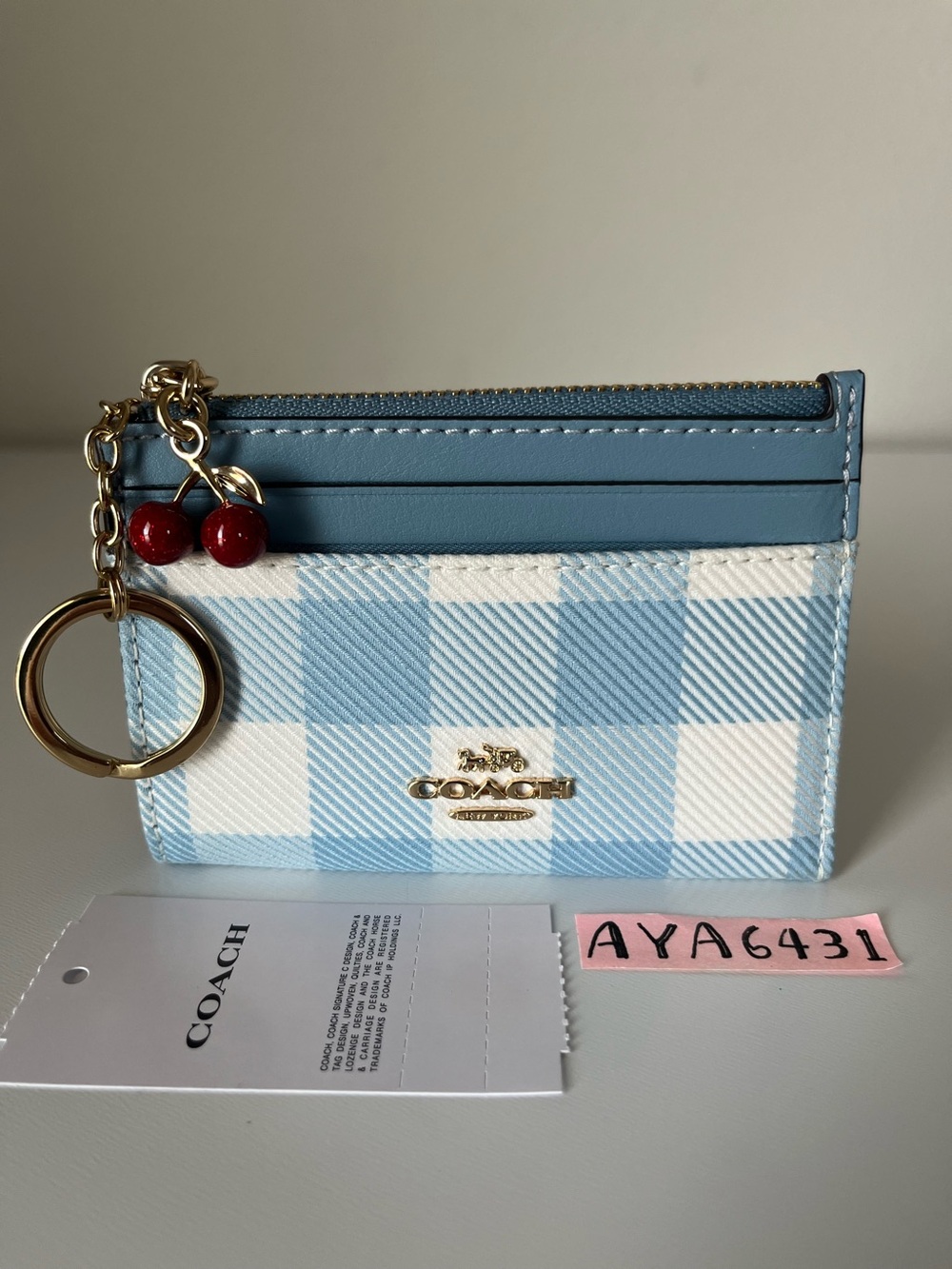Coach card holder🎈🎈 - Picture 2 of 8